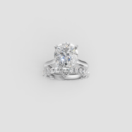 18K Gold Pear and Round Diamond Ring – 4.17CT